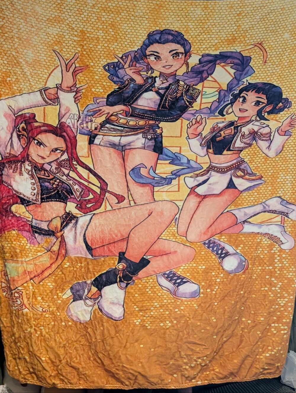 New K-pop Demon Hunters Throw Blanket